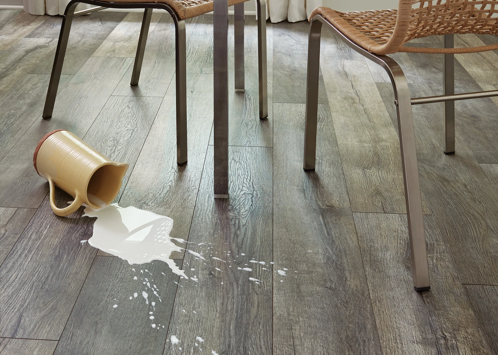 12mm Shadow Sail Oak Water-Resistant Laminate Flooring - Sample - Image 3