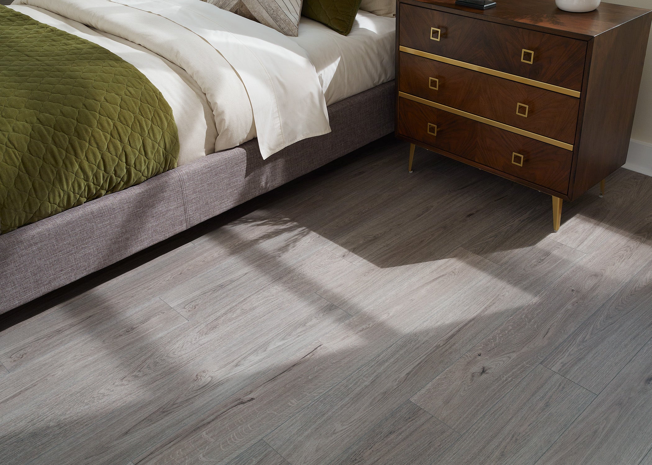 5mm w/pad Bavarian White Oak Waterproof Rigid Vinyl Plank Flooring 6.81 in. Wide x 51 in. Long - Image 3